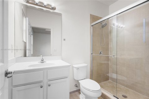 House in Miami, Florida 3 bedrooms, 139.91 sq.m. № 1964259 - photo 26