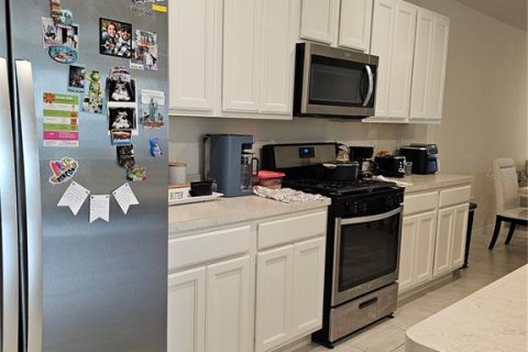 Casa en alquiler en Leesburg, Florida, 3 dormitorios, 148.92 m2 № 1815645 - foto 3
