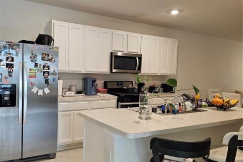 Casa en alquiler en Leesburg, Florida, 3 dormitorios, 148.92 m2 № 1815645 - foto 4