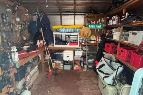 House in Key Largo, Florida 2 bedrooms, 111.48 sq.m. № 1972882 - photo 21