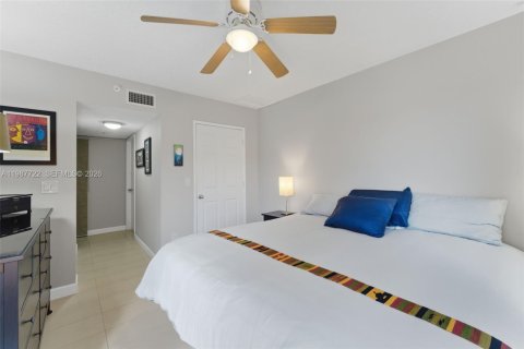 Купить кондоминиум в Дейви, Флорида 3 спальни, 122.07м2, № 2051897 - фото 18