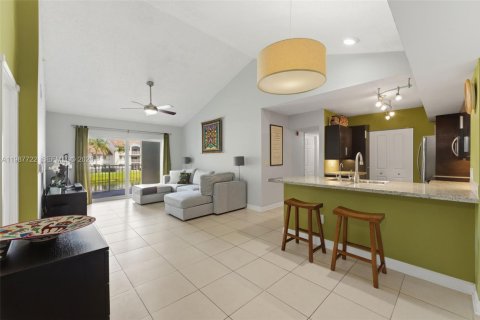 Купить кондоминиум в Дейви, Флорида 3 спальни, 122.07м2, № 2051897 - фото 5