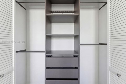 Купить кондоминиум в Дейви, Флорида 3 спальни, 122.07м2, № 2051897 - фото 26