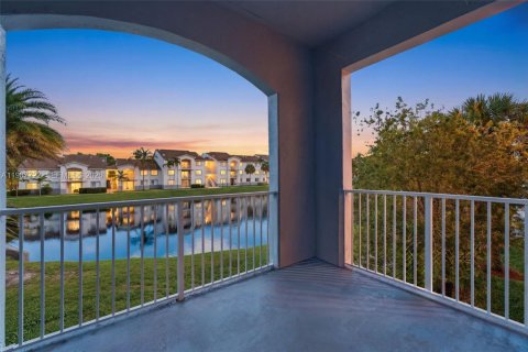 Купить кондоминиум в Дейви, Флорида 3 спальни, 122.07м2, № 2051897 - фото 11