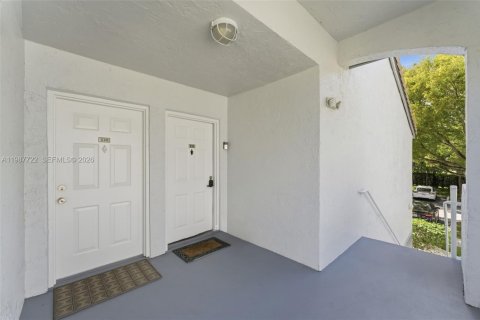 Купить кондоминиум в Дейви, Флорида 3 спальни, 122.07м2, № 2051897 - фото 4