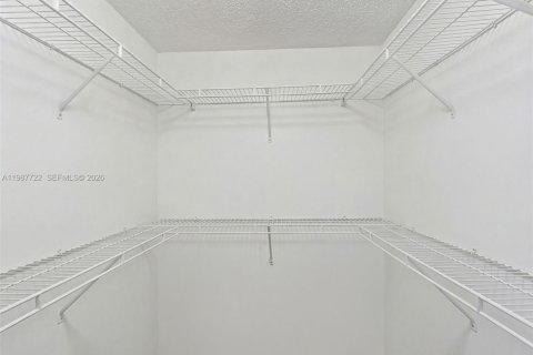 Купить кондоминиум в Дейви, Флорида 3 спальни, 122.07м2, № 2051897 - фото 20