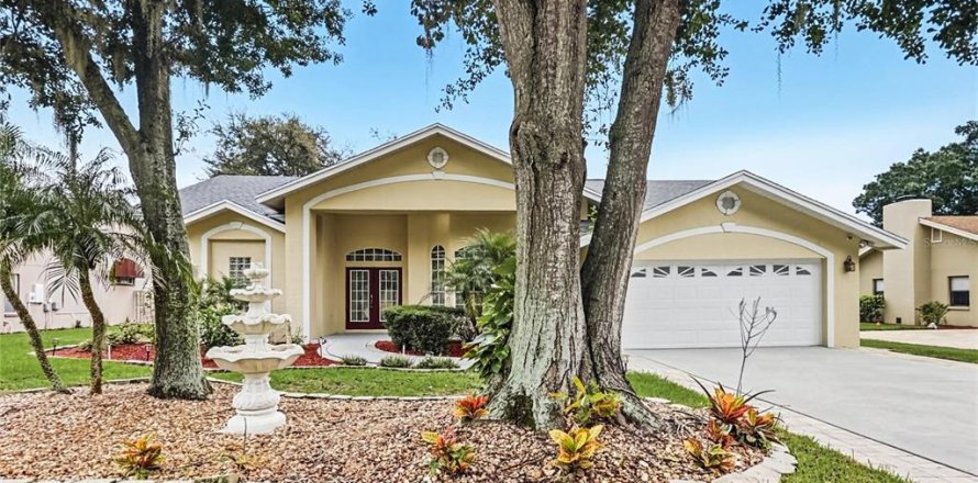 Villa ou maison à Plant City, Floride 3 chambres, 194.35 m2 № 2424361