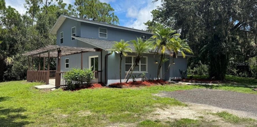 Casa en North Port, Florida 3 dormitorios, 162.58 m2 № 1919553