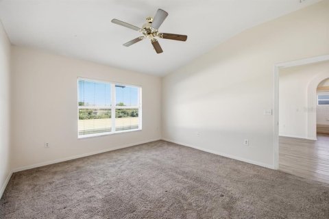 Villa ou maison à vendre à Zephyrhills, Floride: 3 chambres, 142.05 m2 № 2149941 - photo 29