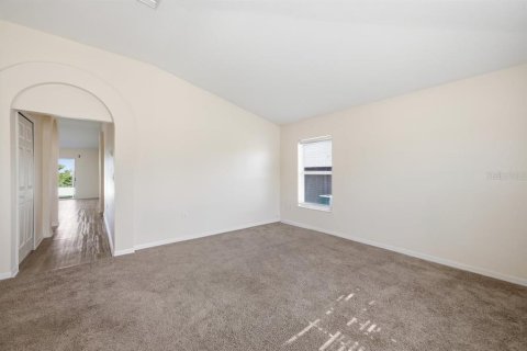 Villa ou maison à vendre à Zephyrhills, Floride: 3 chambres, 142.05 m2 № 2149941 - photo 15