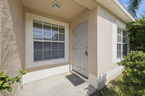 Villa ou maison à vendre à Zephyrhills, Floride: 3 chambres, 142.05 m2 № 2149941 - photo 10
