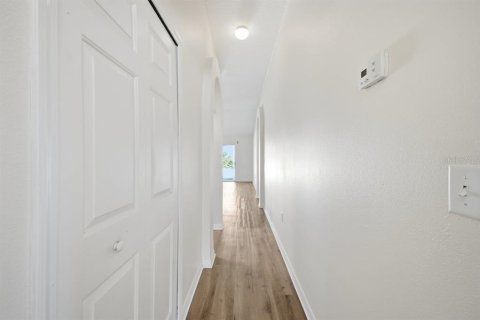Villa ou maison à vendre à Zephyrhills, Floride: 3 chambres, 142.05 m2 № 2149941 - photo 16