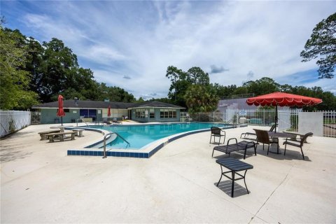 Condominio en venta en Gainesville, Florida, 4 dormitorios, 152.17 m2 № 1560013 - foto 18