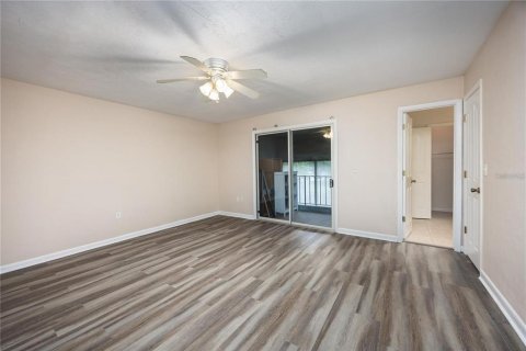 Condominio en venta en Gainesville, Florida, 4 dormitorios, 152.17 m2 № 1560013 - foto 13