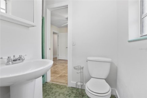 Casa en venta en Tampa, Florida, 3 dormitorios, 153.75 m2 № 1735343 - foto 28