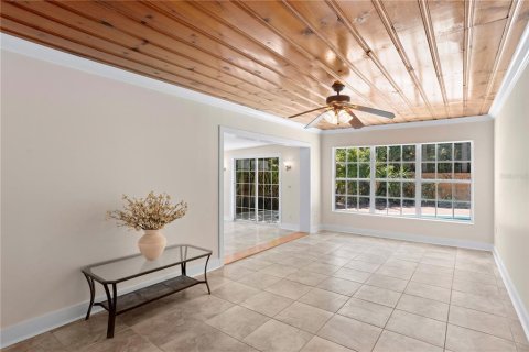 House in Tampa, Florida 3 bedrooms, 153.75 sq.m. № 1735343 - photo 20