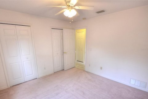 House in Edgewater, Florida 3 bedrooms, 140.65 sq.m. № 1804732 - photo 14