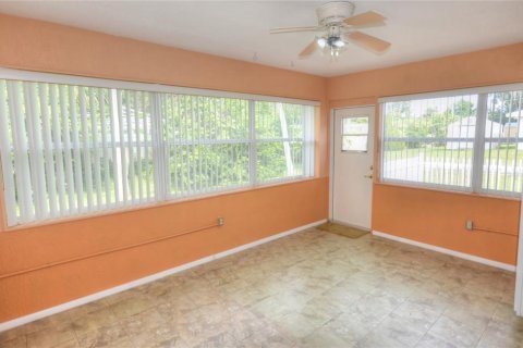 House in Edgewater, Florida 3 bedrooms, 140.65 sq.m. № 1804732 - photo 18