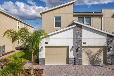 Condominio en Davenport, Florida, 2 dormitorios  № 2212549