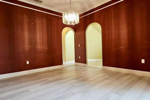 House in Orlando, Florida 4 bedrooms, 227.42 sq.m. № 1773283 - photo 7