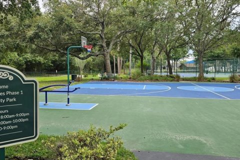 House in Orlando, Florida 4 bedrooms, 227.42 sq.m. № 1773283 - photo 30