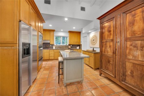 Casa en venta en Miami, Florida, 4 dormitorios, 252.04 m2 № 2044933 - foto 11