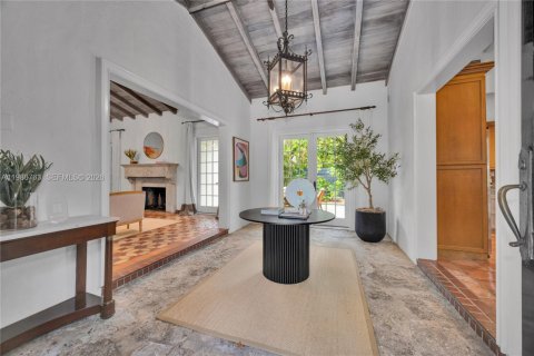 Casa en venta en Miami, Florida, 4 dormitorios, 252.04 m2 № 2044933 - foto 28