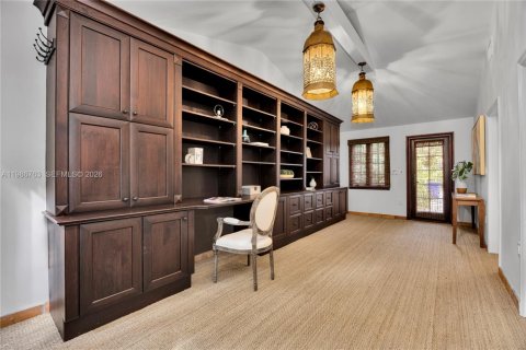 Casa en venta en Miami, Florida, 4 dormitorios, 252.04 m2 № 2044933 - foto 23