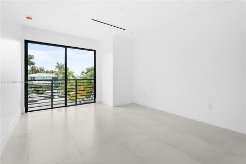 Casa en venta en Fort Lauderdale, Florida, 4 dormitorios № 1699097 - foto 20