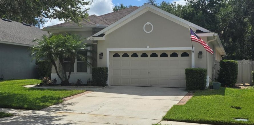 House in Winter Springs, Florida 3 bedrooms, 164.07 sq.m. № 1810190