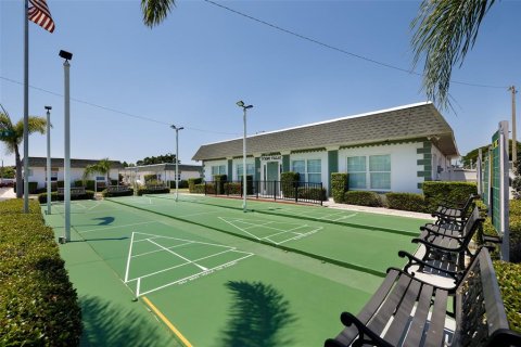Villa ou maison à vendre à Saint Petersburg, Floride: 2 chambres, 66.89 m2 № 1552796 - photo 22