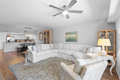 Condominio en venta en New Smyrna Beach, Florida, 3 dormitorios, 157.66 m2 № 1900653 - foto 27