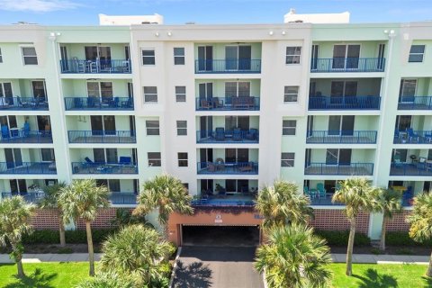 Condominio en venta en New Smyrna Beach, Florida, 3 dormitorios, 157.66 m2 № 1900653 - foto 3
