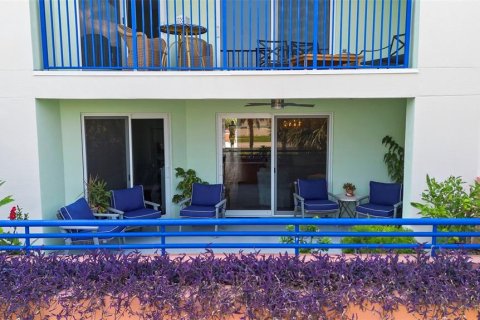 Condominio en venta en New Smyrna Beach, Florida, 3 dormitorios, 157.66 m2 № 1900653 - foto 2
