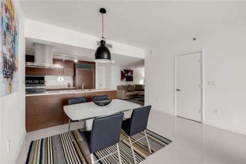 Copropriété à louer à Miami, Floride: 2 chambres, 141.03 m2 № 2170892 - photo 7