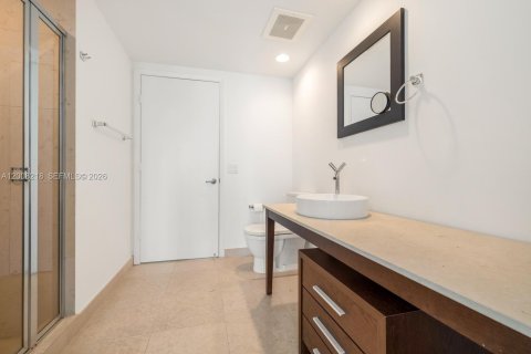 Copropriété à louer à Miami, Floride: 2 chambres, 141.03 m2 № 2170892 - photo 15
