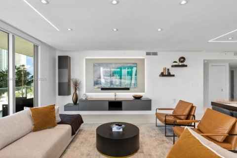 Купить кондоминиум в Санни-Айлс-Бич, Флорида 3 спальни, 175.77м2, № 2026132 - фото 14