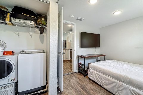 Villa ou maison à vendre à Gulfport, Floride: 2 chambres, 55.46 m2 № 1774727 - photo 13