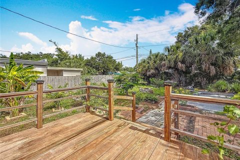 Villa ou maison à vendre à Gulfport, Floride: 2 chambres, 55.46 m2 № 1774727 - photo 19