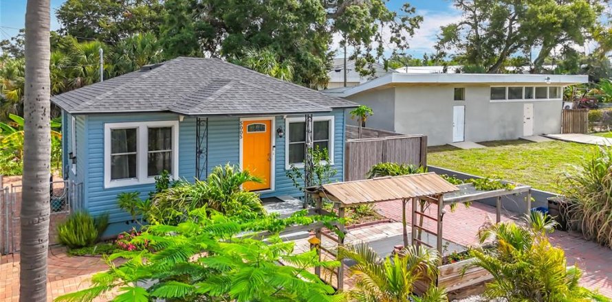 Villa ou maison à Gulfport, Floride 2 chambres, 55.46 m2 № 1774727