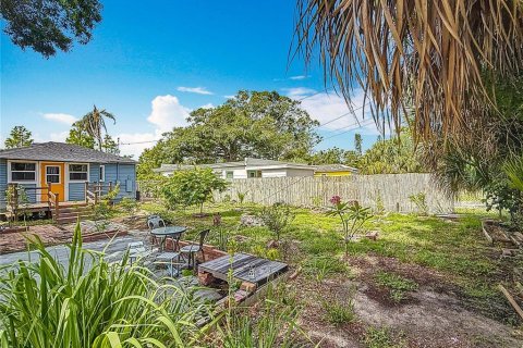 Villa ou maison à vendre à Gulfport, Floride: 2 chambres, 55.46 m2 № 1774727 - photo 21