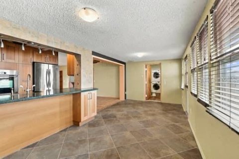 Villa ou maison à vendre à Largo, Floride: 2 chambres, 230.3 m2 № 2412607 - photo 10