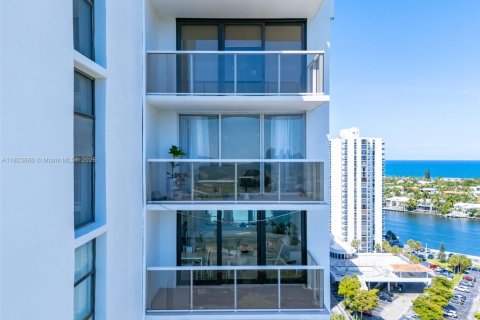 Condo in Aventura, Florida, 2 bedrooms  № 1934572 - photo 6