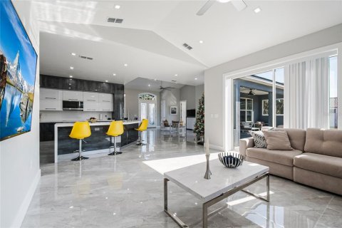 Купить виллу или дом в Лейк-Уэльс, Флорида 3 комнаты, 221.48м2, № 2231766 - фото 23
