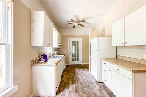 House in Brooksville, Florida 2 bedrooms, 106.28 sq.m. № 1568207 - photo 10