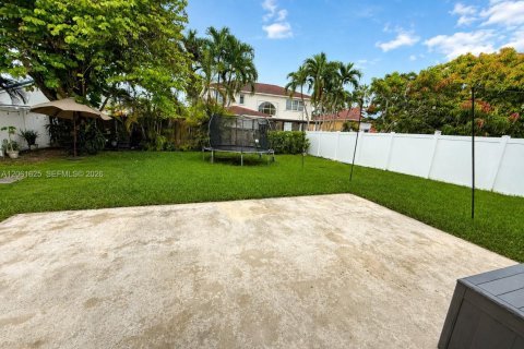 Villa ou maison à vendre à Pembroke Pines, Floride: 5 chambres, 174.47 m2 № 2246815 - photo 22
