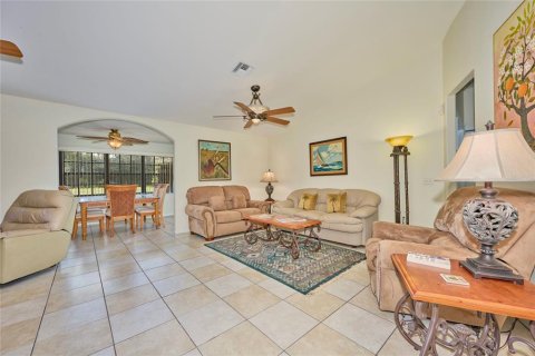 Villa ou maison à vendre à Indian lake estates, Floride: 3 chambres, 139.45 m2 № 2410000 - photo 9