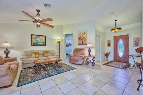 Villa ou maison à vendre à Indian lake estates, Floride: 3 chambres, 139.45 m2 № 2410000 - photo 7