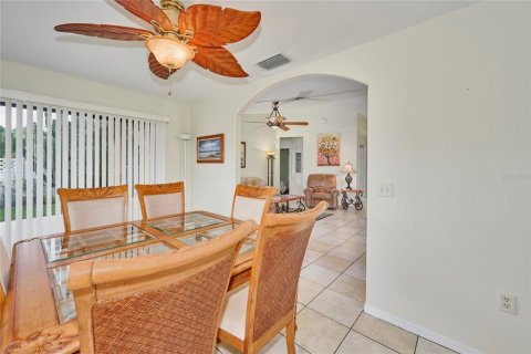 Villa ou maison à vendre à Indian lake estates, Floride: 3 chambres, 139.45 m2 № 2410000 - photo 20