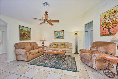 Villa ou maison à vendre à Indian lake estates, Floride: 3 chambres, 139.45 m2 № 2410000 - photo 10